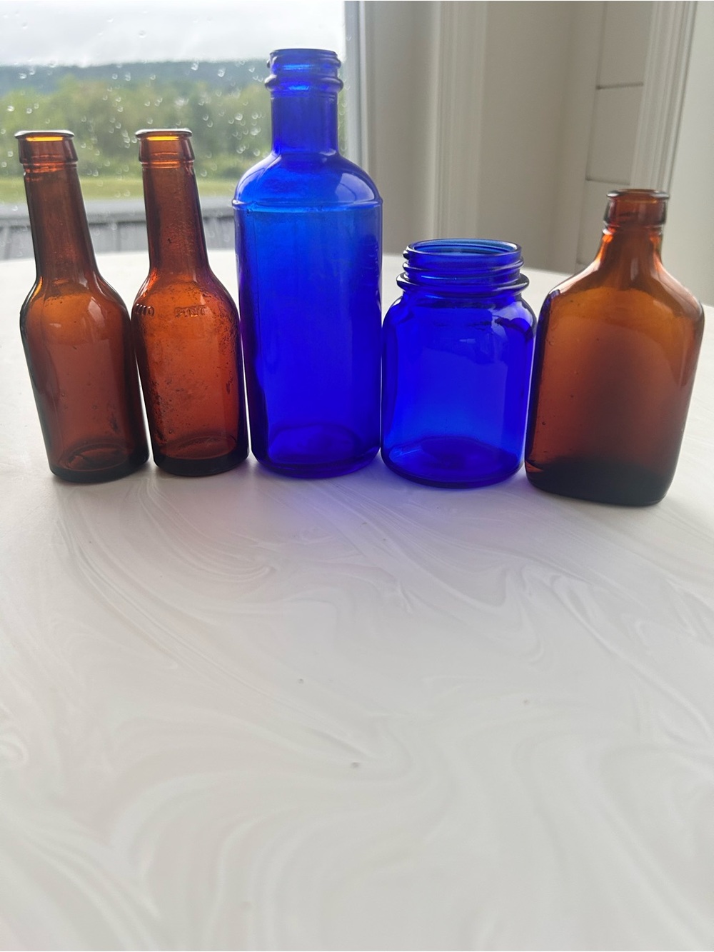 Vintage Blue & Brown Glass Bottle Lot Vicks Vaporrub & Other apothecary